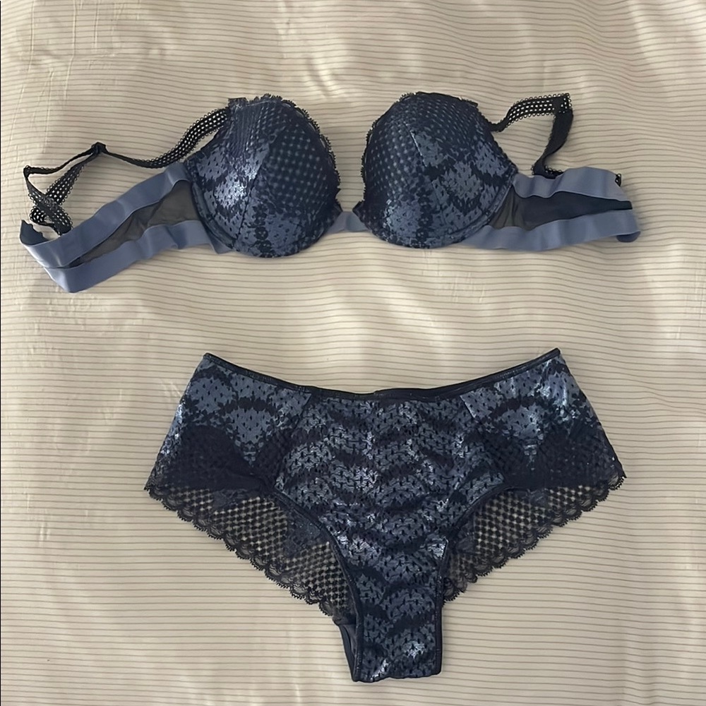 NEW Implicite Bra and panty set - new without tags